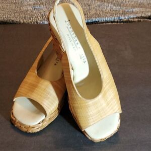 BRAND NEW JONATHAN MARTIN SLINGBACK  WEGDE SANDALS